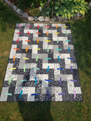 Nikki - 10" square Pattern 233