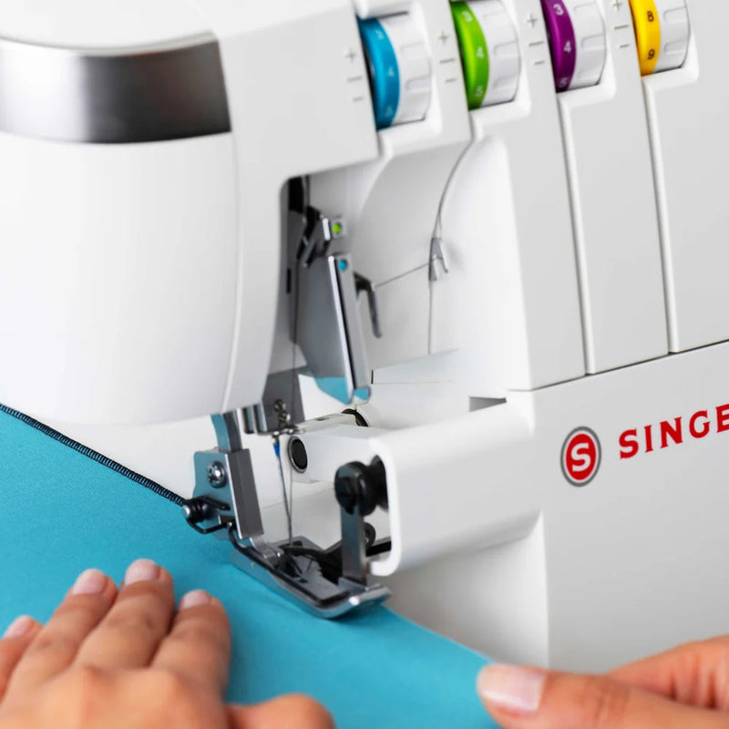 SINGER® SE017 Elite Serger